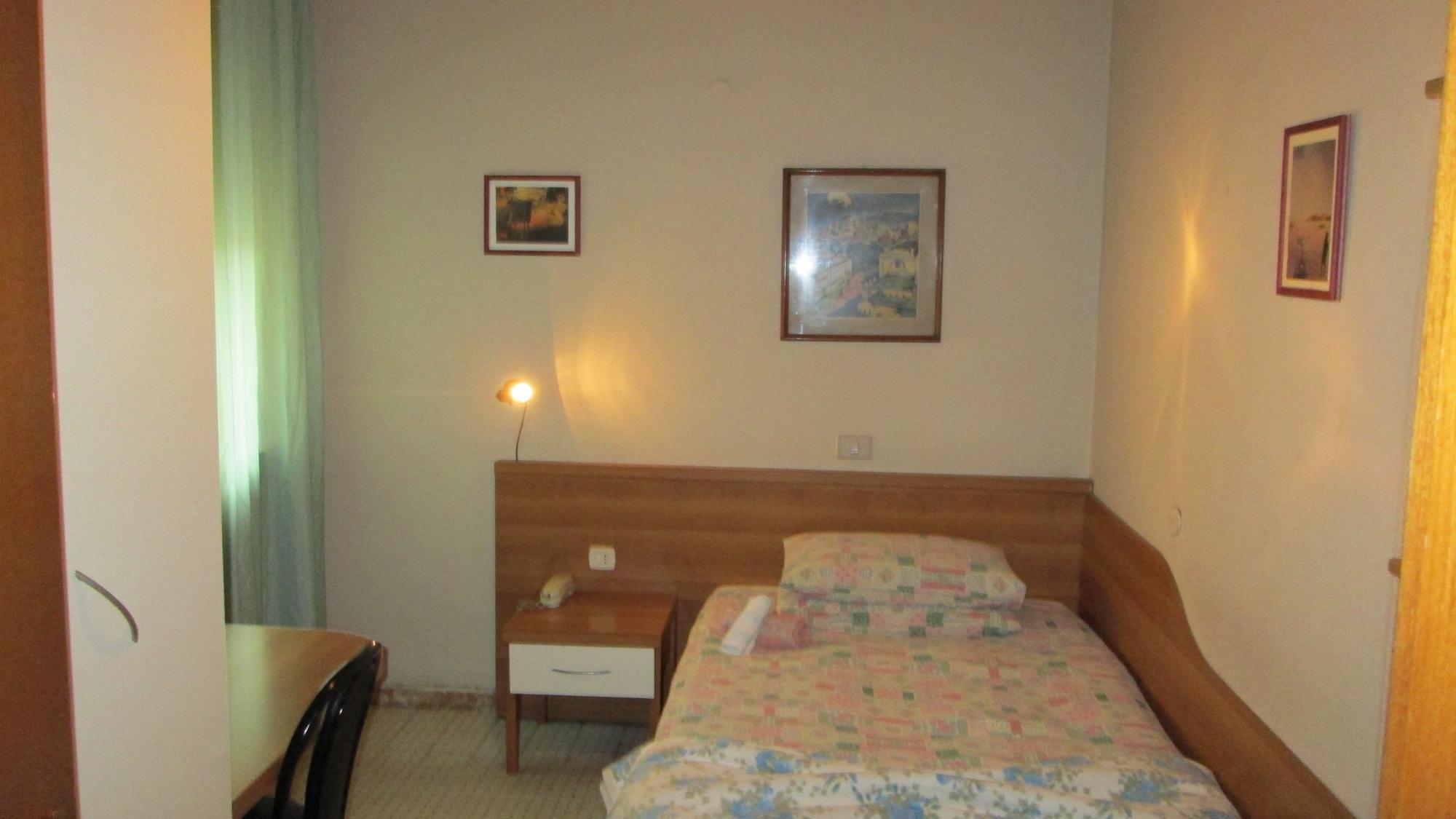 Ca' Grande Hotel Milaan Buitenkant foto