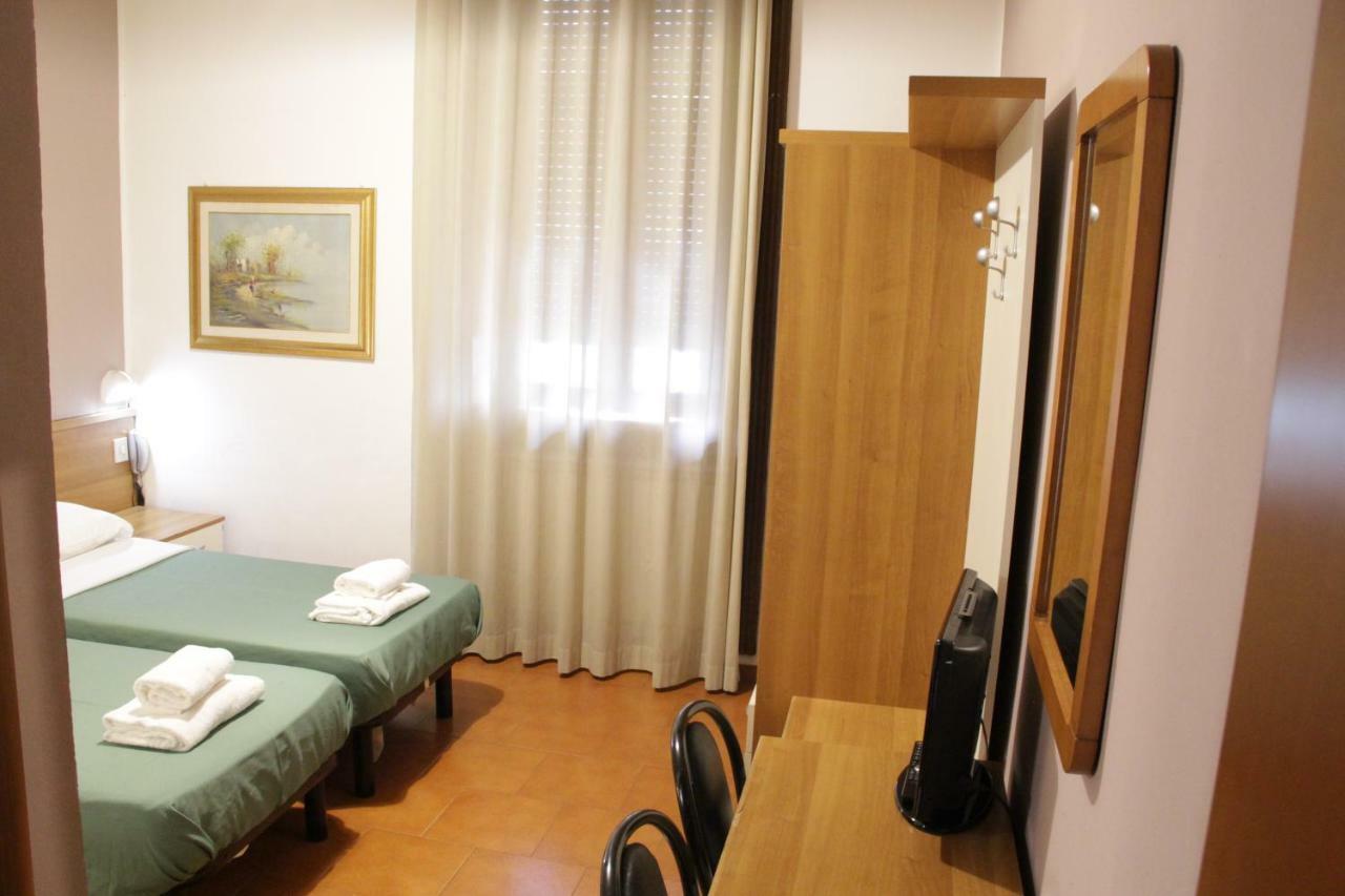 Ca' Grande Hotel Milaan Buitenkant foto